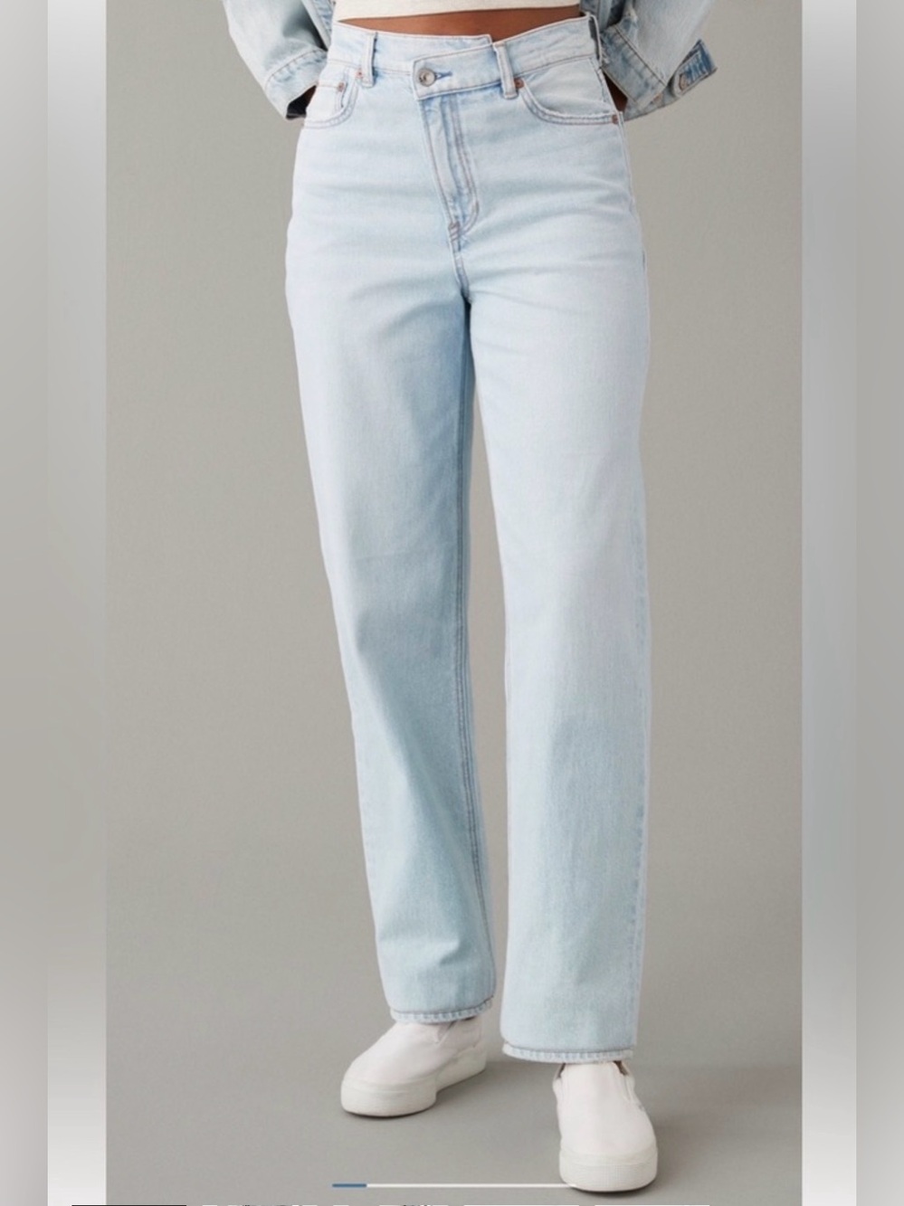 AE Strigid Highest Waist Crossover Baggy Straight Jean Size 6 EUC